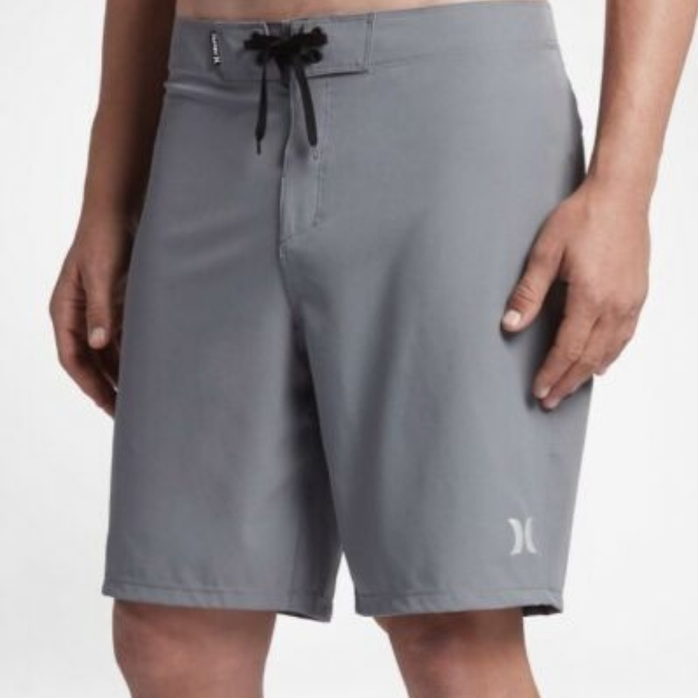 Hurley Phantom Mens Gray Board Shorts Sz 30 NEW